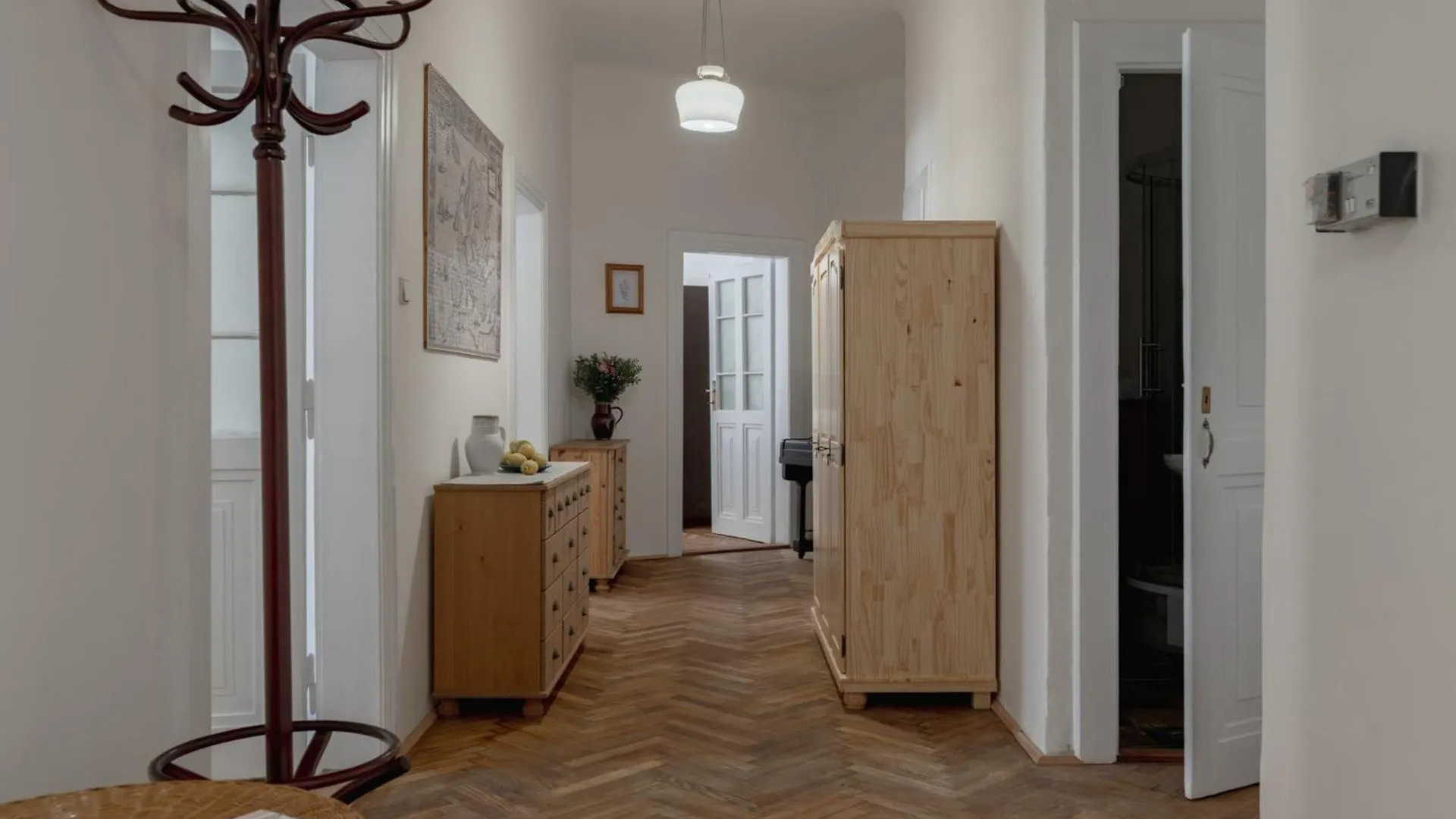 Authentically Stylish Apartment With A Mystical View Golem Praha 0*,  Česká republika